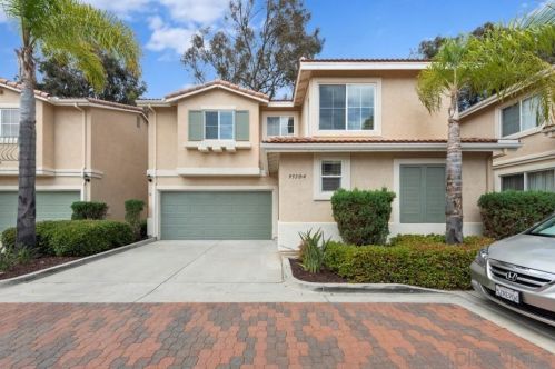 9530 Compass Point Dr, San Diego CA 92126-8527 exterior