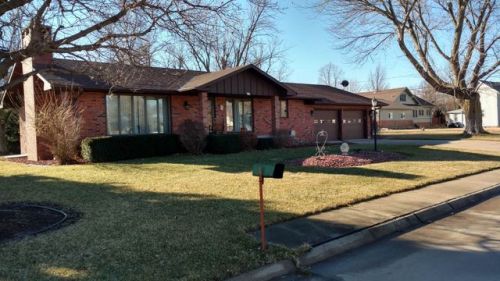 308 Laurel St, School Creek, NE 68979-2322