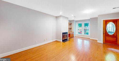 818 Constitution Ave, Washington, DC 20002-6004