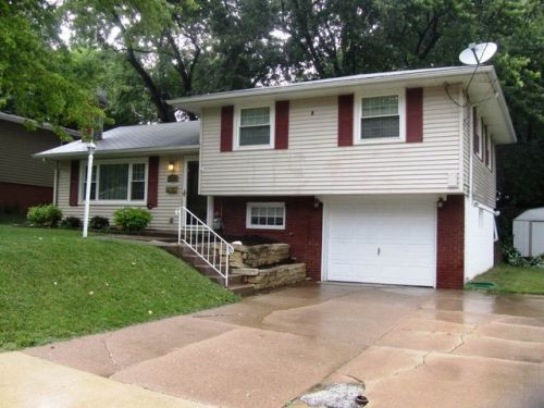 1416 Fairlane Dr, Panarama Park, IA 52722-3760