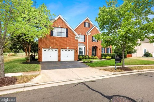 5318 Jacobs Creek Pl, Haymarket, VA 20169-6150