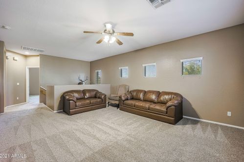 2575 Amber Sun Dr, Phoenix AZ 85085-5076 exterior