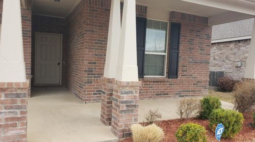 1621 Gayla Creek Dr, Oak Point, TX 75068-4991