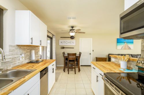 2915 Mcculloch Blvd, Lake Havasu City AZ  86403-5428 exterior