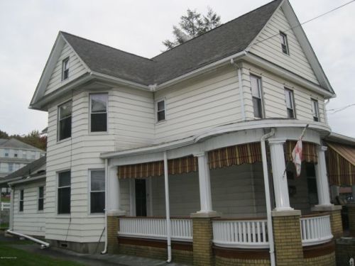 296 William St, Pittston PA  18640-3517 exterior