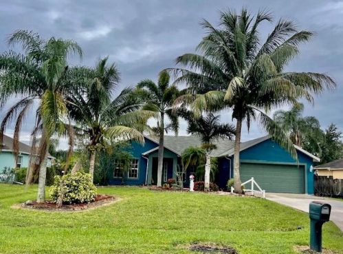 524 Oceanspray Ter, Fort Pierce, FL 34983-2657