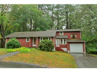 6 Francis St, Salem, NH 03079-2530