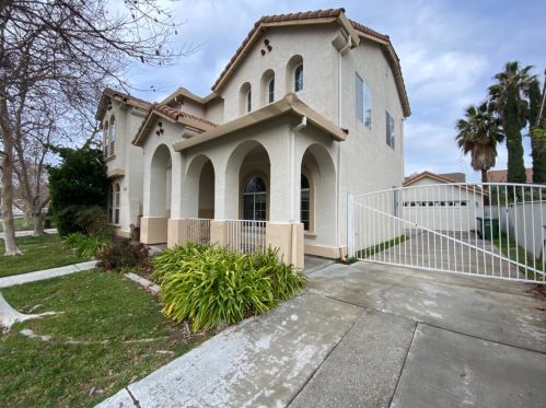 2331 Babson Dr, Elk Grove, CA 95758-7625