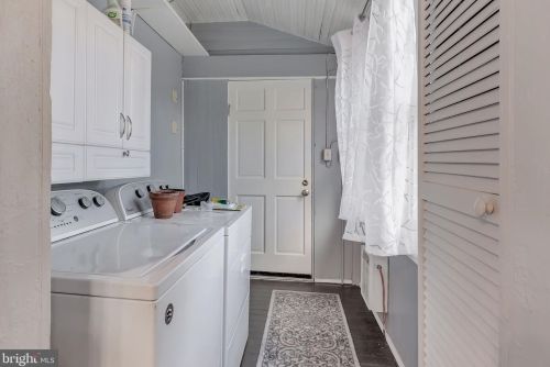 173 Main St, Madison Mills VA  22960-1612 exterior