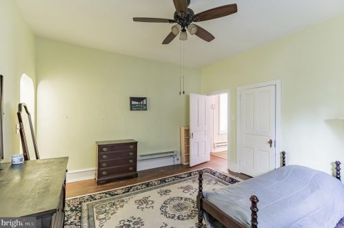 415 Chelten Ave, Philadelphia PA 19144-4403 exterior