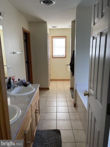 63 Galway Ct, Magnolia DE  19962-2630 exterior