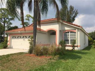 910 Lake Wellington Dr, West Palm Beach, FL 33414-7977