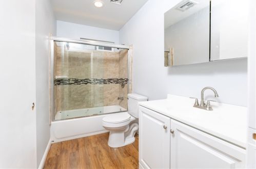 341 Haley St, Bakersfield CA 93307-1350 exterior