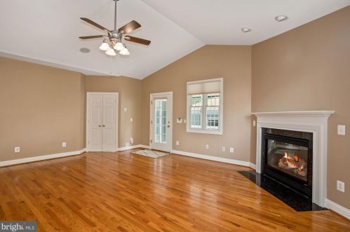 168 Positano Ct, Purcellville VA  20132-5815 exterior