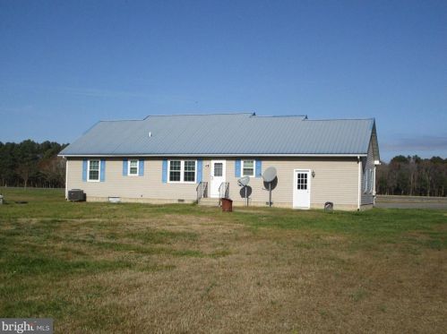 1672 Vernon Rd, Harrington DE  19952-4718 exterior