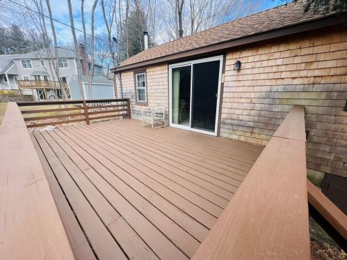 81 Flagg Ln, North Kingstown RI  02852-6707 exterior