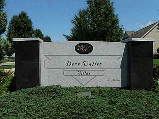 3820 Ravine Hollow Ct, Maumee, OH 43537-9261