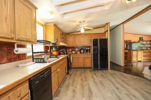 4070 Washington Rd, Washington NH  03280-3231 exterior