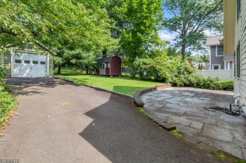 1061 Broad St, Westfield NJ  07090-1132 exterior