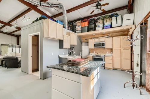 1040 Brush Creek Rd, Argyle TX  76226 exterior