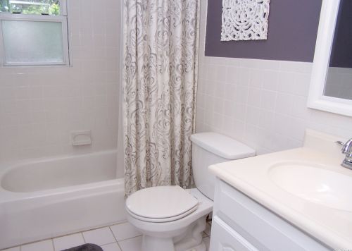 30 Roosevelt Dr, Bethpage NY  11714-5533 exterior