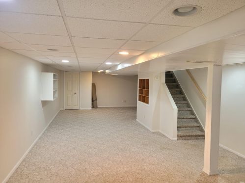 52075 Del Rue Dr, Elkhart IN  46514-9396 exterior