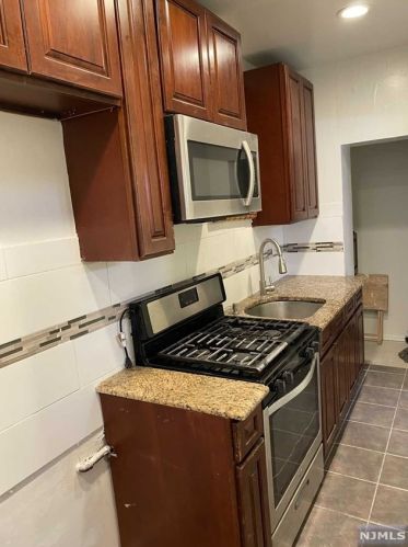 3223 Liberty Ave, North Bergen NJ  07047-2320 exterior