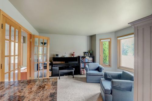 2817 Jacquelyn Dr, Waukesha, WI 53188-1297