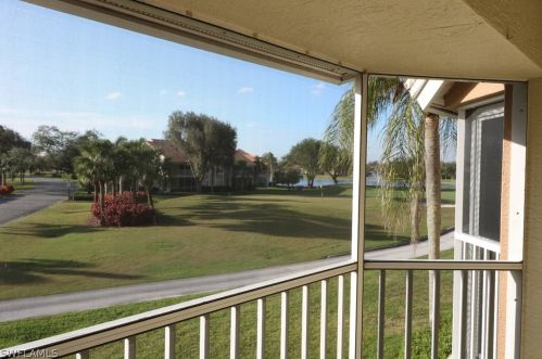 28080 Cavendish Ct, Bonita Springs FL  34135-3457 exterior