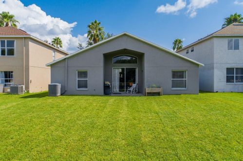 19018 Fishermans Bend Dr, Lutz FL  33558-9753 exterior