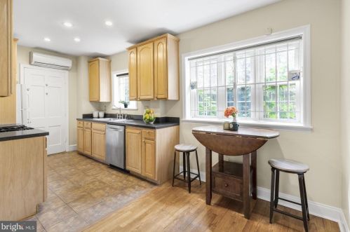 408 19 St, Philadelphia PA 19146-4656 exterior