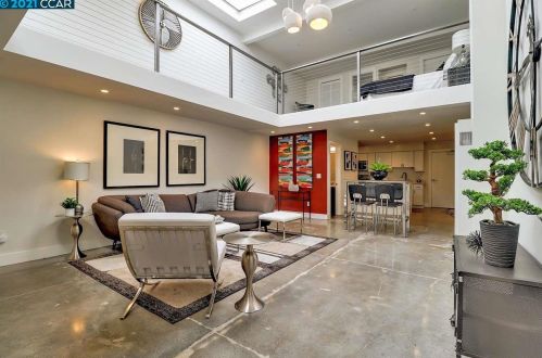1451 13th St, Oakland, CA 94607-2000