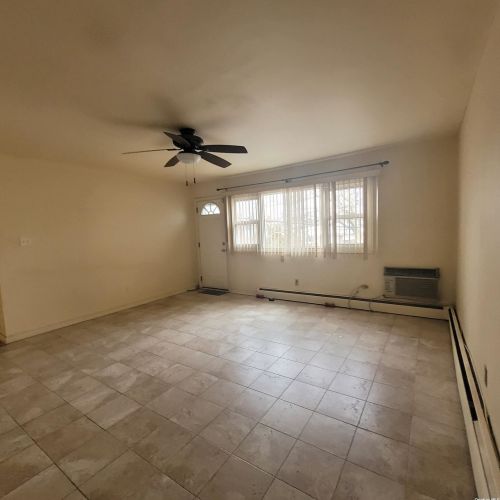 153-16 79th St, Jamaica, NY 11414-1101
