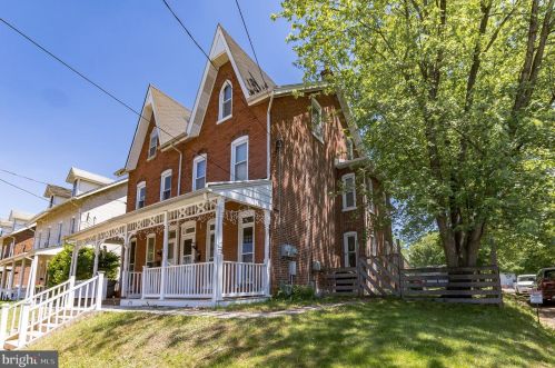 250 Green St, Limerick, PA 19468-2241