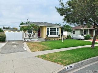 4723 Ladoga Ave, Lakewood, CA 90713-2704
