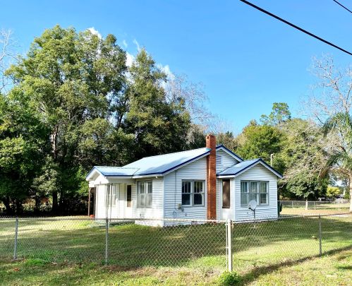 700 Lincoln Ave, Defuniak Springs, FL 32435-2155