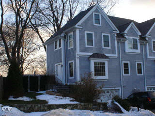 53 Campfield Dr, Fairfield, CT 06825-3721