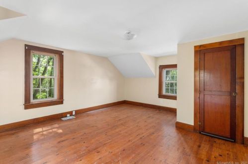 35 Market St, Putnam CT  06260-1719 exterior