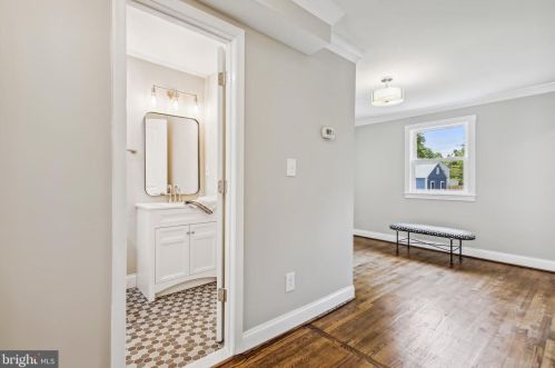 3121 Celadon Ln, Falls Church VA  22044-2610 exterior