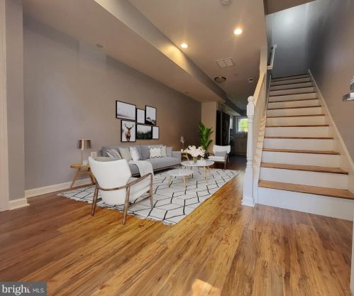 1662 Kramer St, Washington DC 20002-4558 exterior