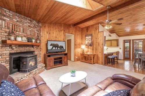 552 Division Dr, Big Bear City CA  92314-9649 exterior