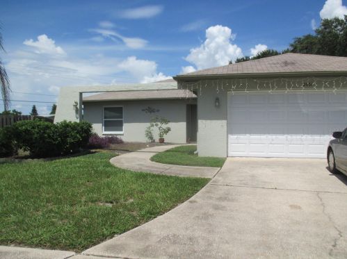 2661 Orangewood Ct, Palm Harbor, FL 34684-1516