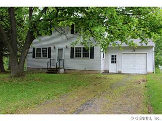 42 Shamrock Dr, Rochester, NY 14623-5237