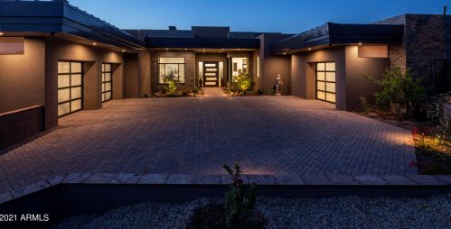 10284 Running Deer Trl, Scottsdale, AZ 85262-8960