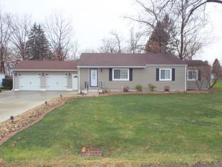 456 Eberhart Rd, Butler, PA 16001-2940