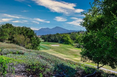 12 Dornoch Way, Trabuco Canyon CA  92679-4920 exterior