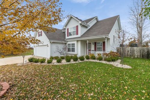 22812 Deer Meadow Dr, Kansasville, WI 53139-9424