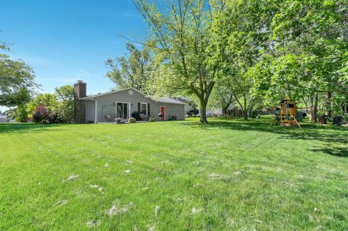 1940 Suqulak Trl, London OH  43140-8741 exterior