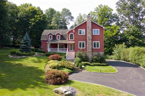 1800 Saw Mill River Rd, White Plains, NY 10607-2509