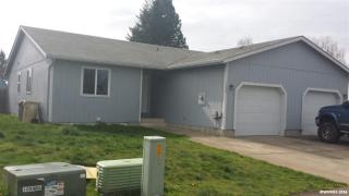 1220 Vine St, Lebanon, OR 97355-1400